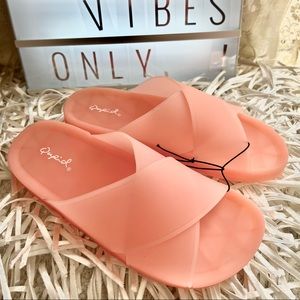 Qupid, size 6 & size 7